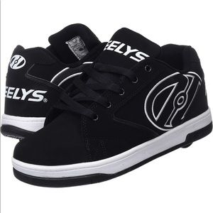 HEELYS Shoes - Big Kid Size 4
